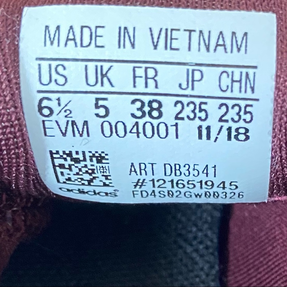 Women’s POD.S3.1 Shoes - Maroon /Hi-Res Yellow - Picture 5 of 5